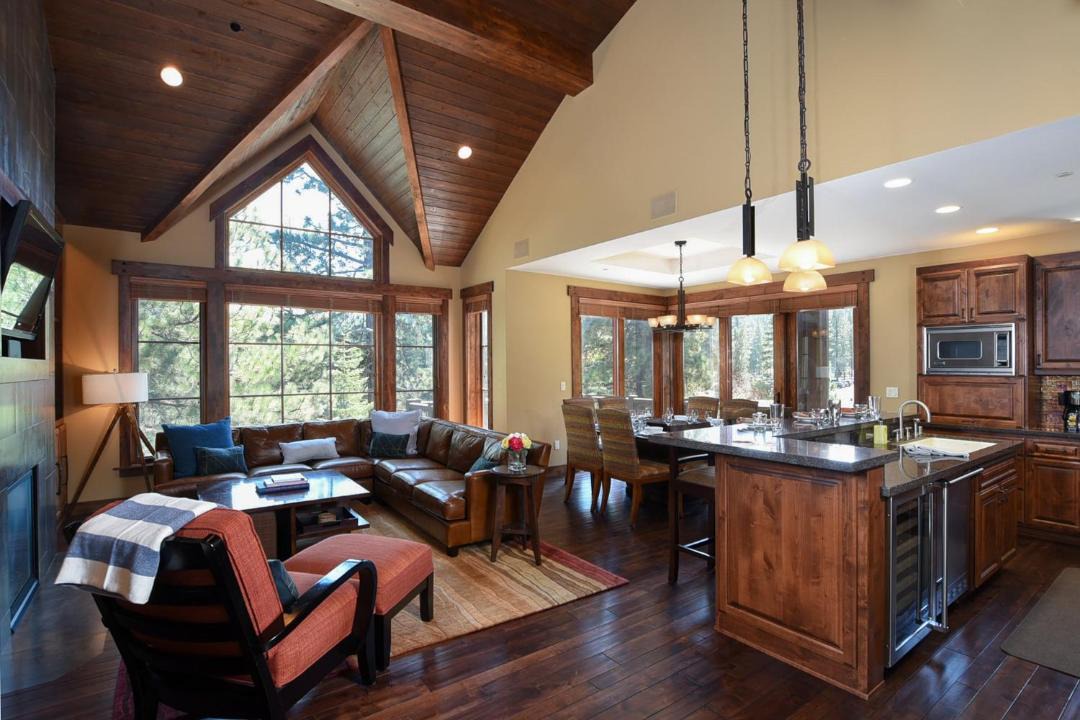 Photo of Livingroom in Truckee