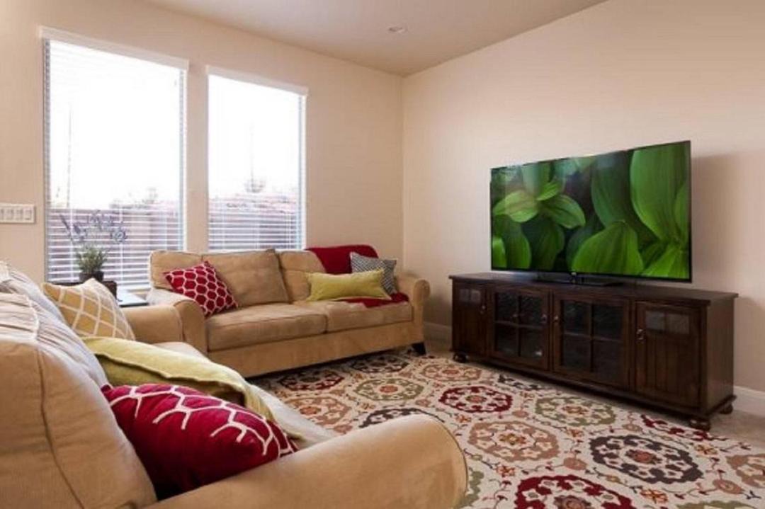 Photo of Livingroom in St. George
