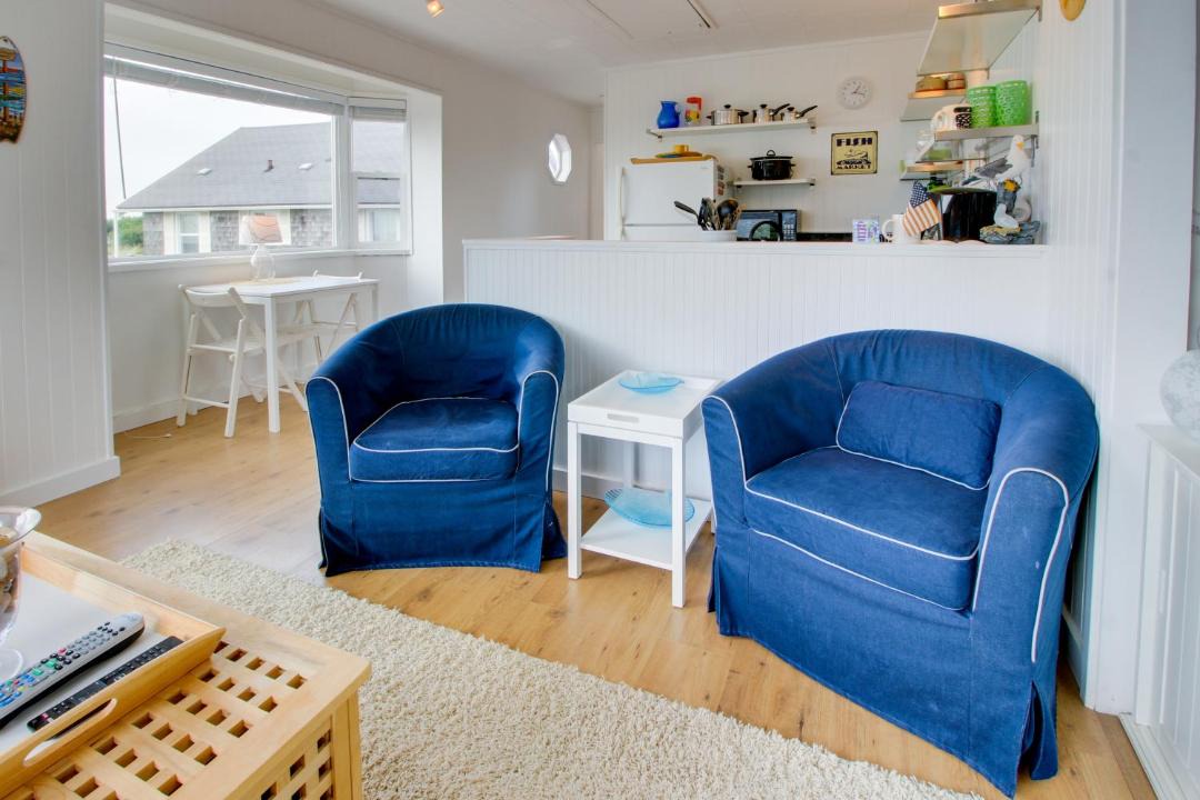 Photo of Livingroom in Rockaway Beach