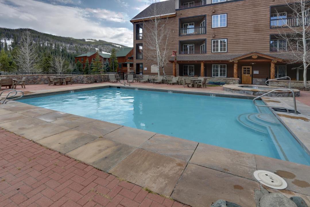 Photo of Outdoor in River Run