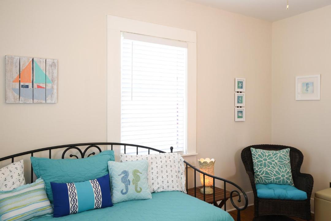 Photo of Bedroom in San Jacinto