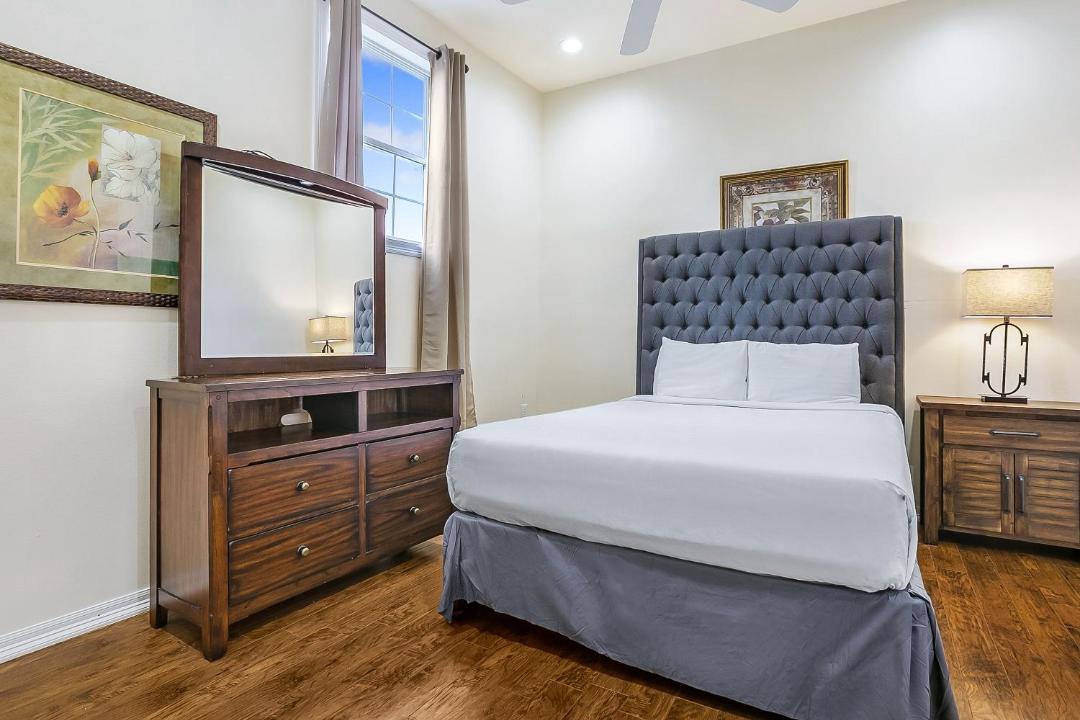 Photo of Bedroom in Faubourg Lafayette