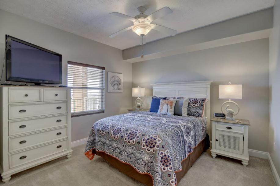 Photo of Bedroom in Lower Grand Lagoon