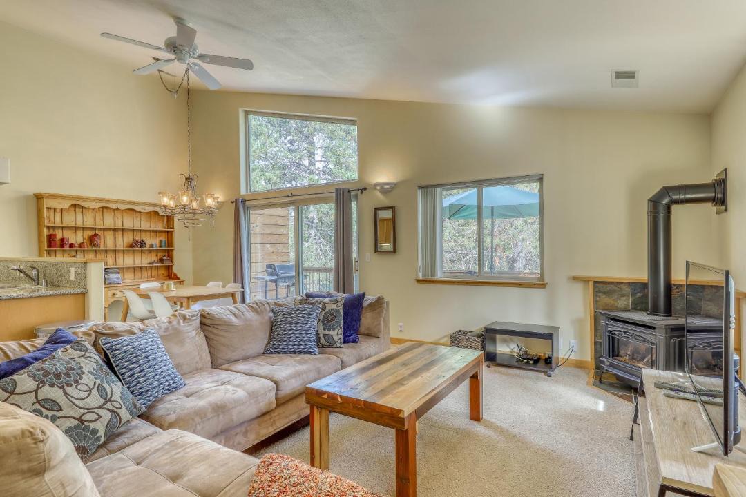 Photo of Livingroom in Truckee