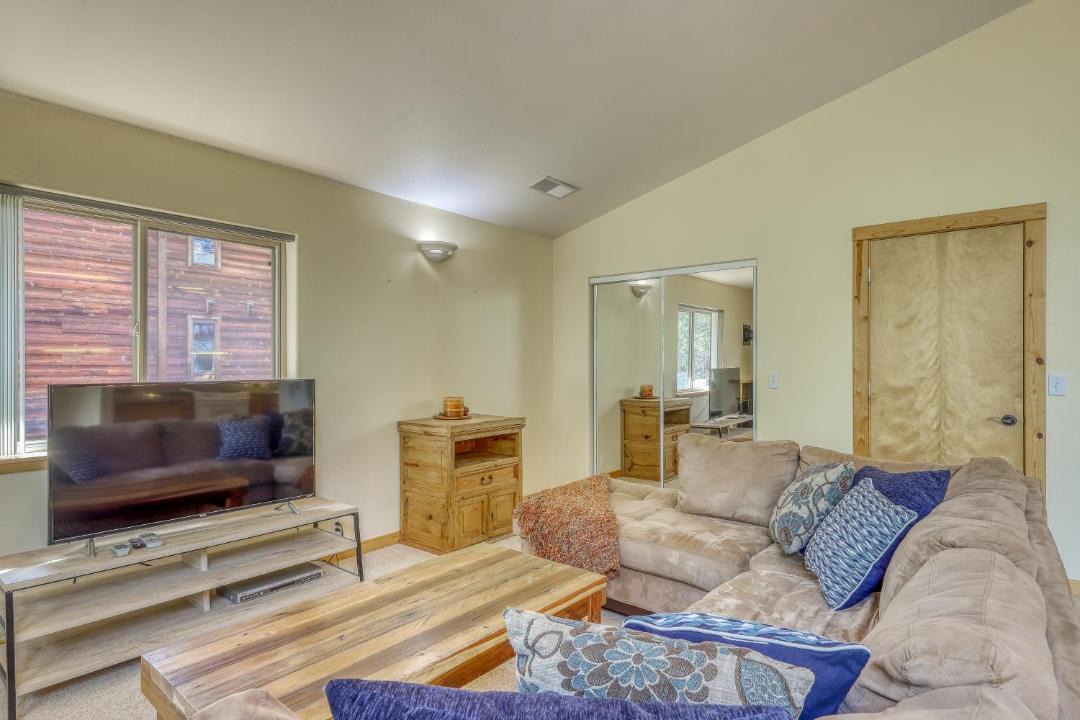 Photo of Livingroom in Truckee