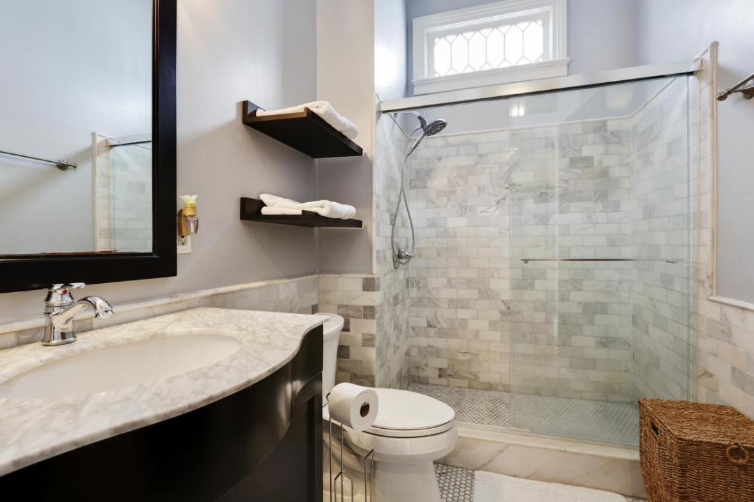 Photo of Bathroom in Algiers Point