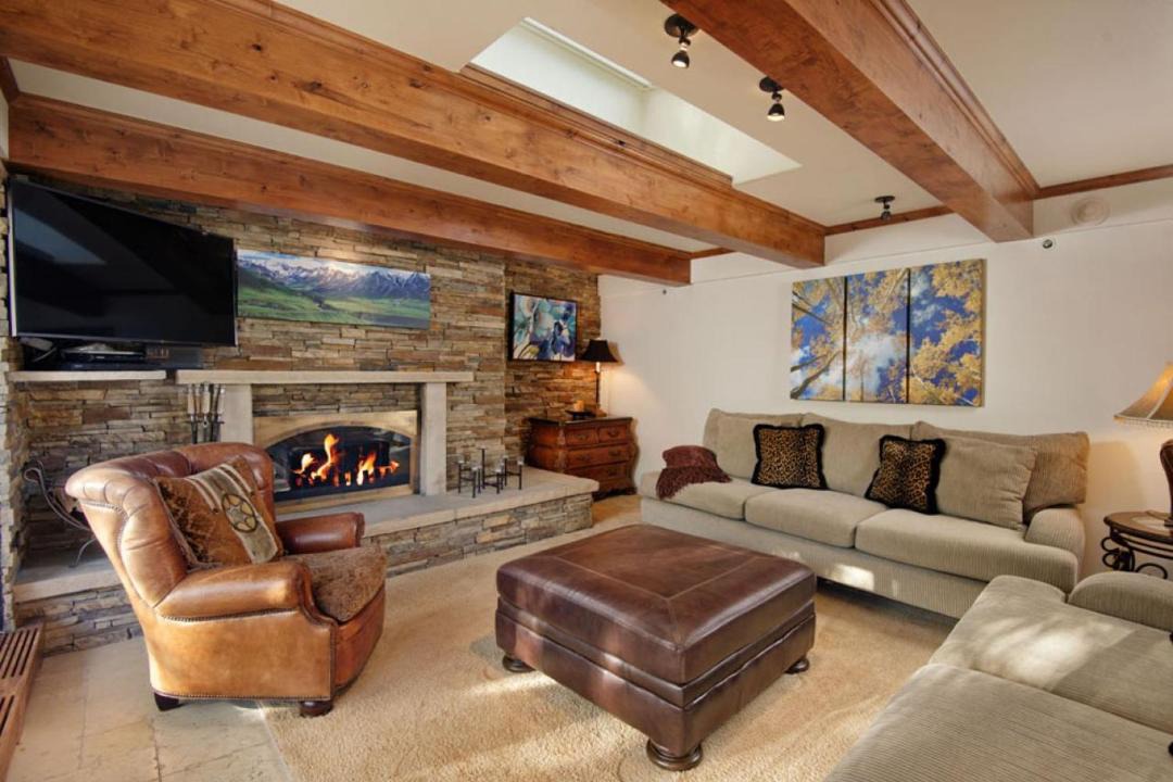 Photo of Livingroom in Aspen