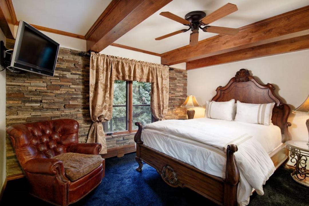 Photo of Bedroom in Aspen