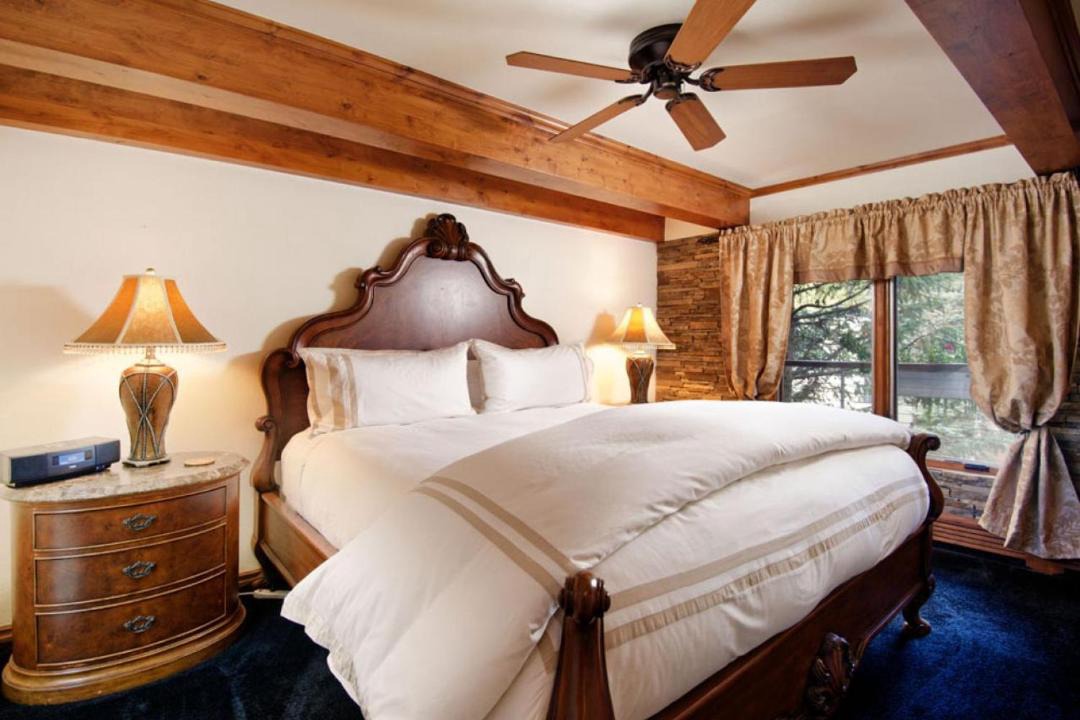 Photo of Bedroom in Aspen