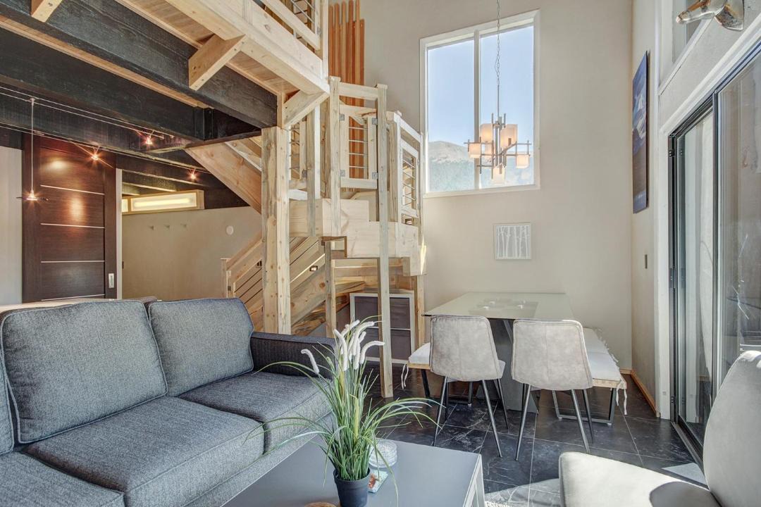 Photo of Livingroom in Copper Mountain Village