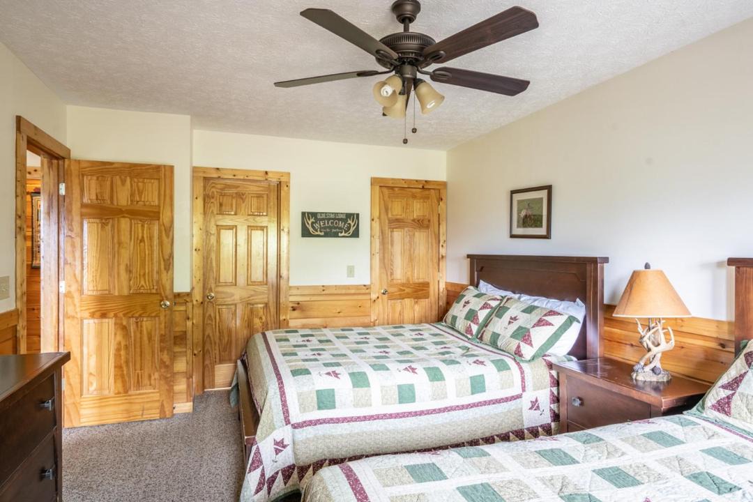 Photo of Bedroom in Black Bear Falls