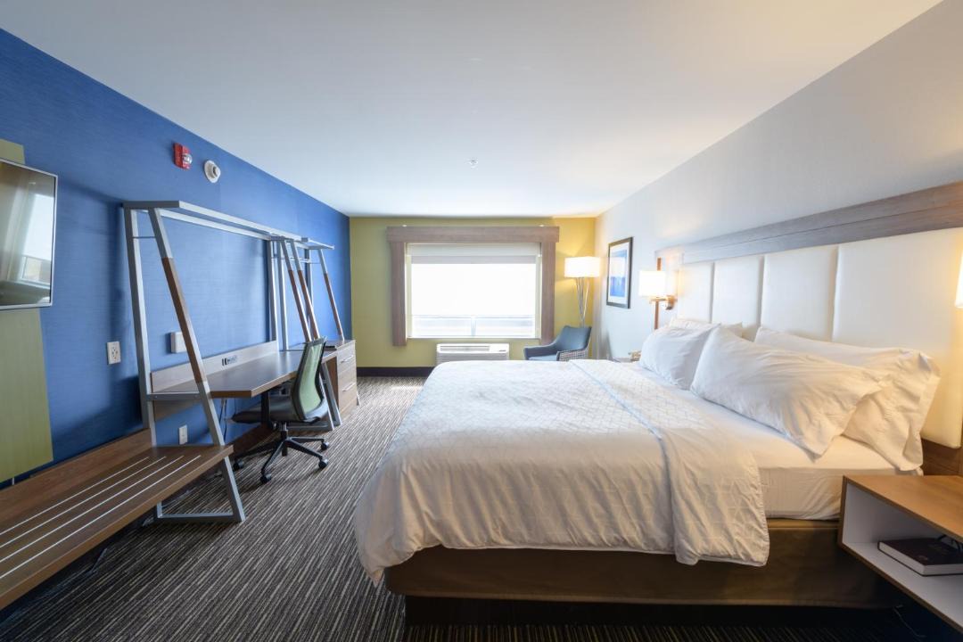 Photo of Bedroom in Jamestown