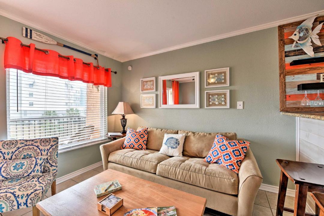 Photo of Livingroom in Galveston
