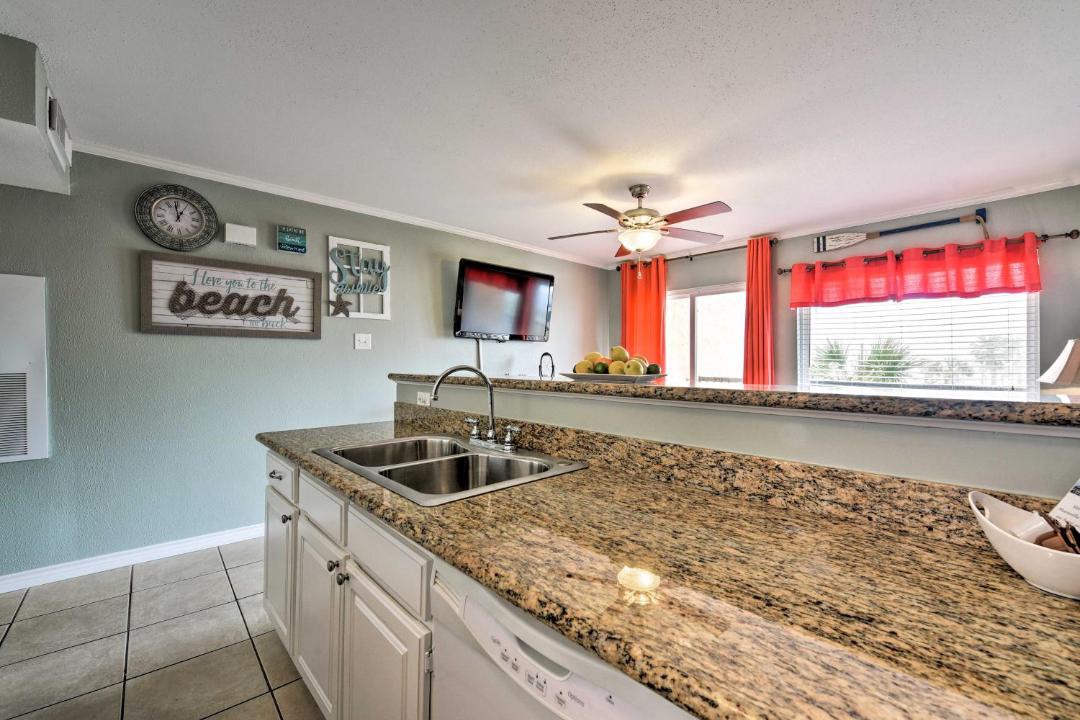Photo of Kitchen in Galveston