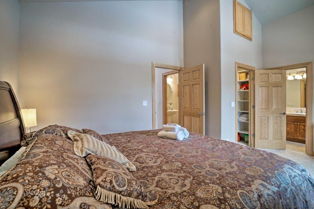 Photo of Others in Mountain View Estates