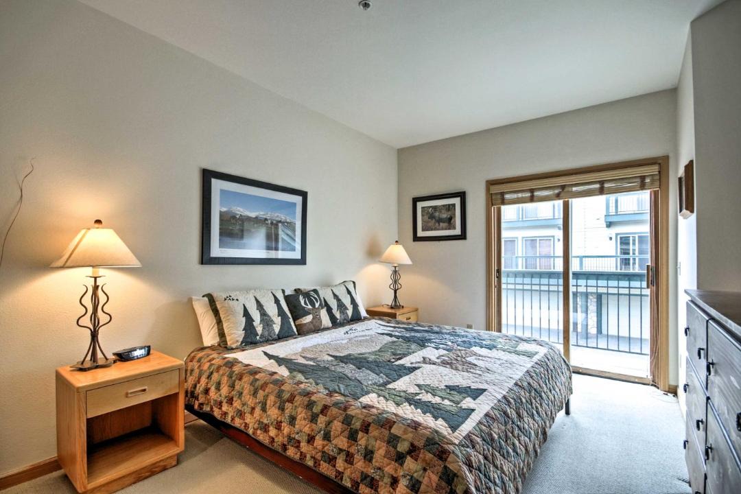 Photo of Bedroom in Four O'Clock