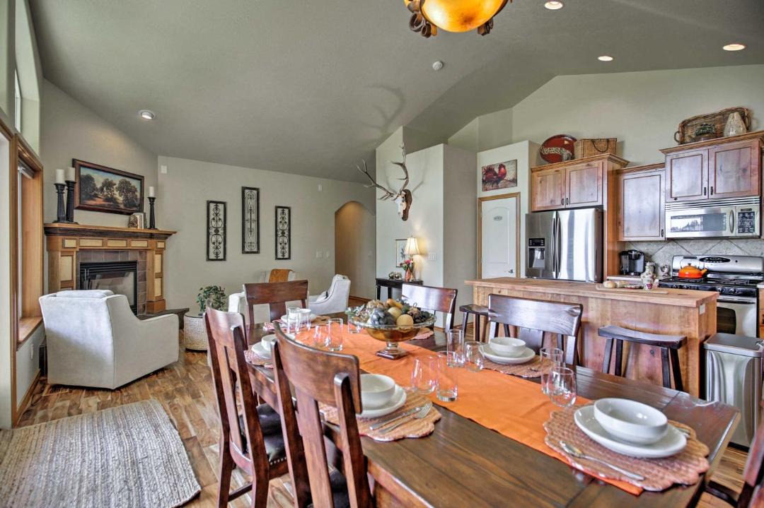 Photo of Livingroom in McMinnville