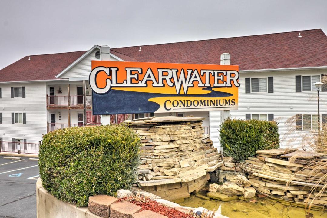 Photo of Buildings in Camdenton