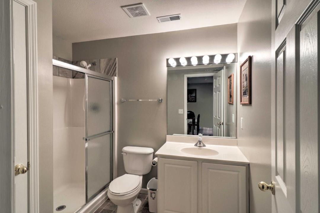 Photo of Bathroom in Camdenton