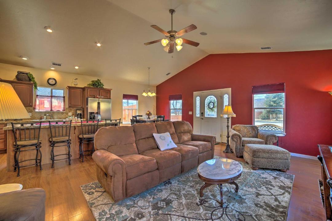 Photo of Livingroom in Fruita