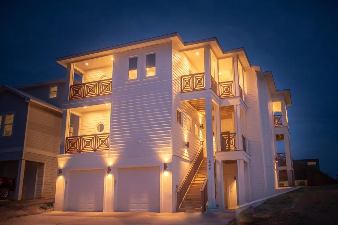 Photo of Buildings in Port Aransas