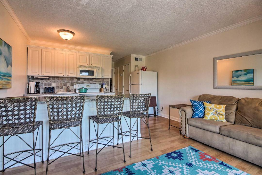 Photo of Livingroom in Folly Field