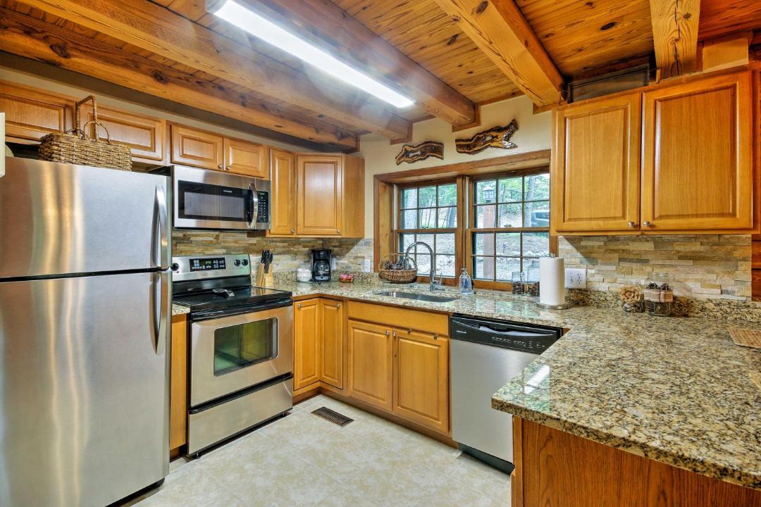 Photo of Kitchen in Massanutten