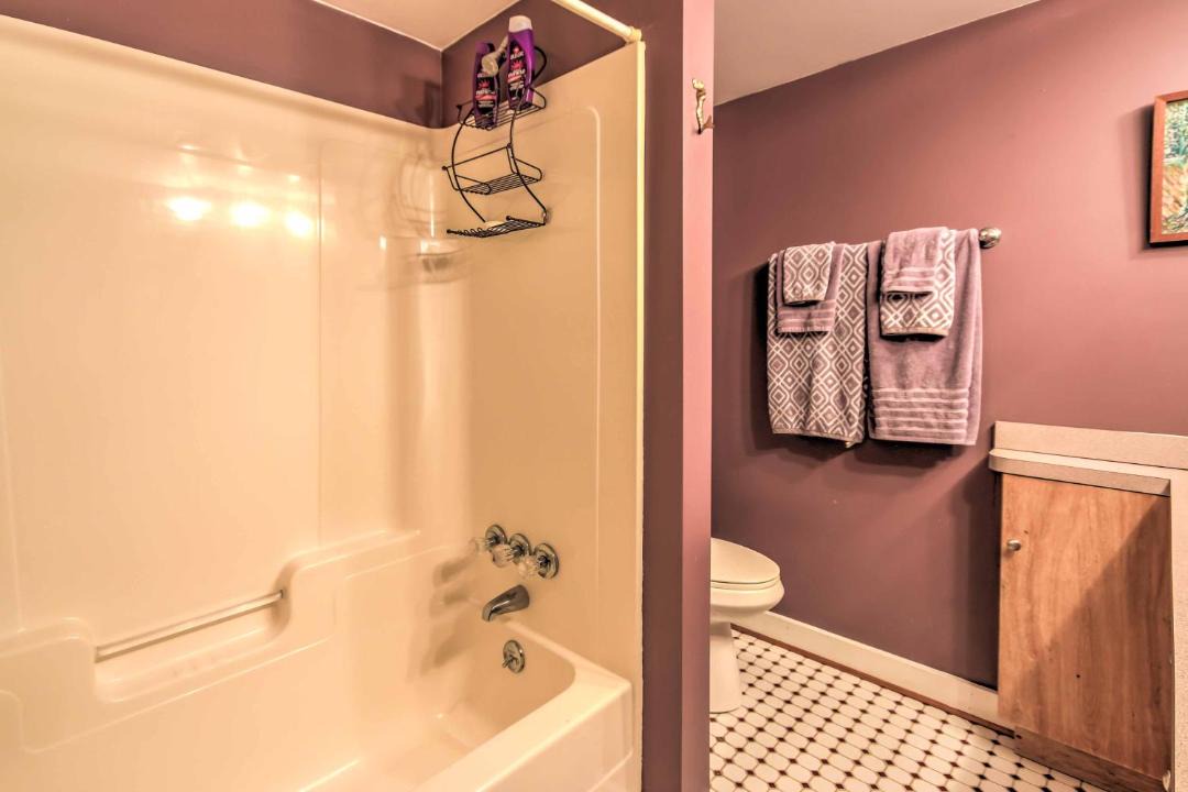 Photo of Bathroom in Harpers Ferry