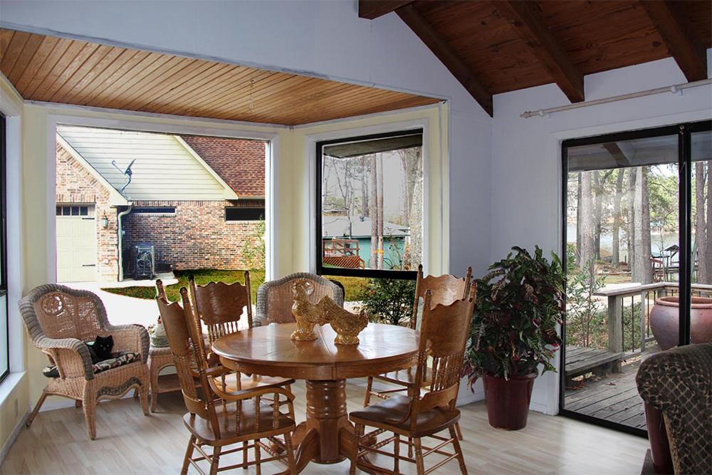 Photo of Livingroom in Berryville