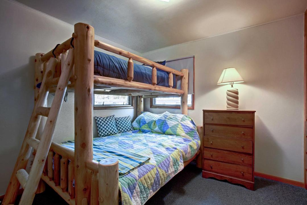 Photo of Bedroom in Burt Lake