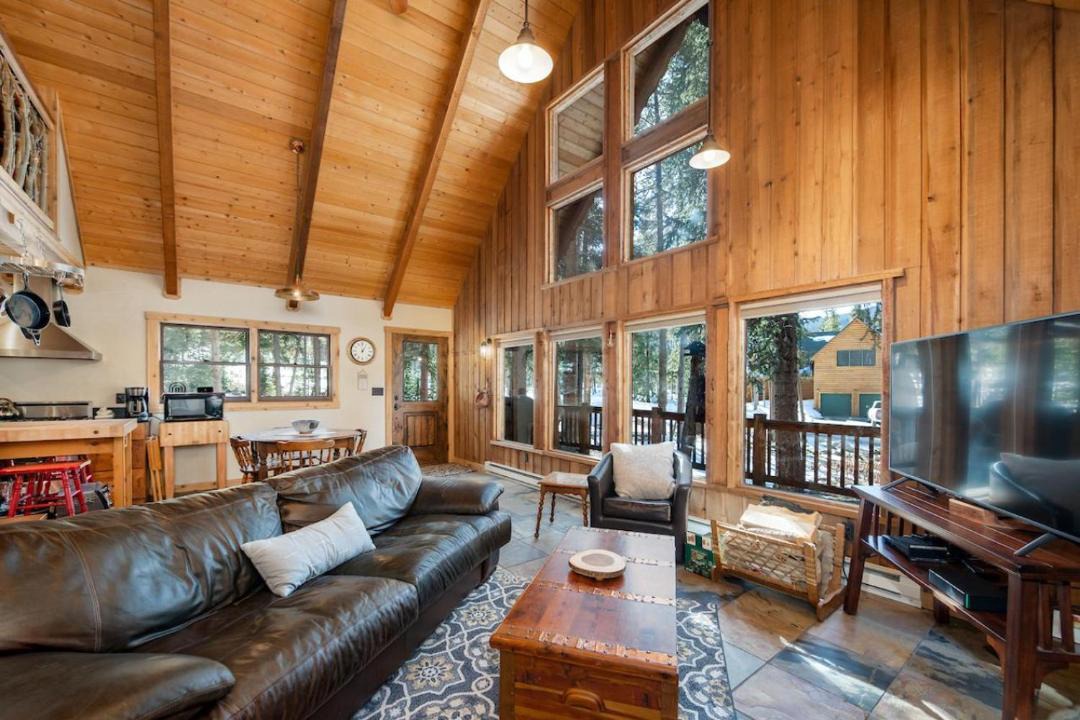 Photo of Livingroom in Blue River