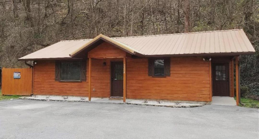 Photo of Buildings in Pigeon Forge