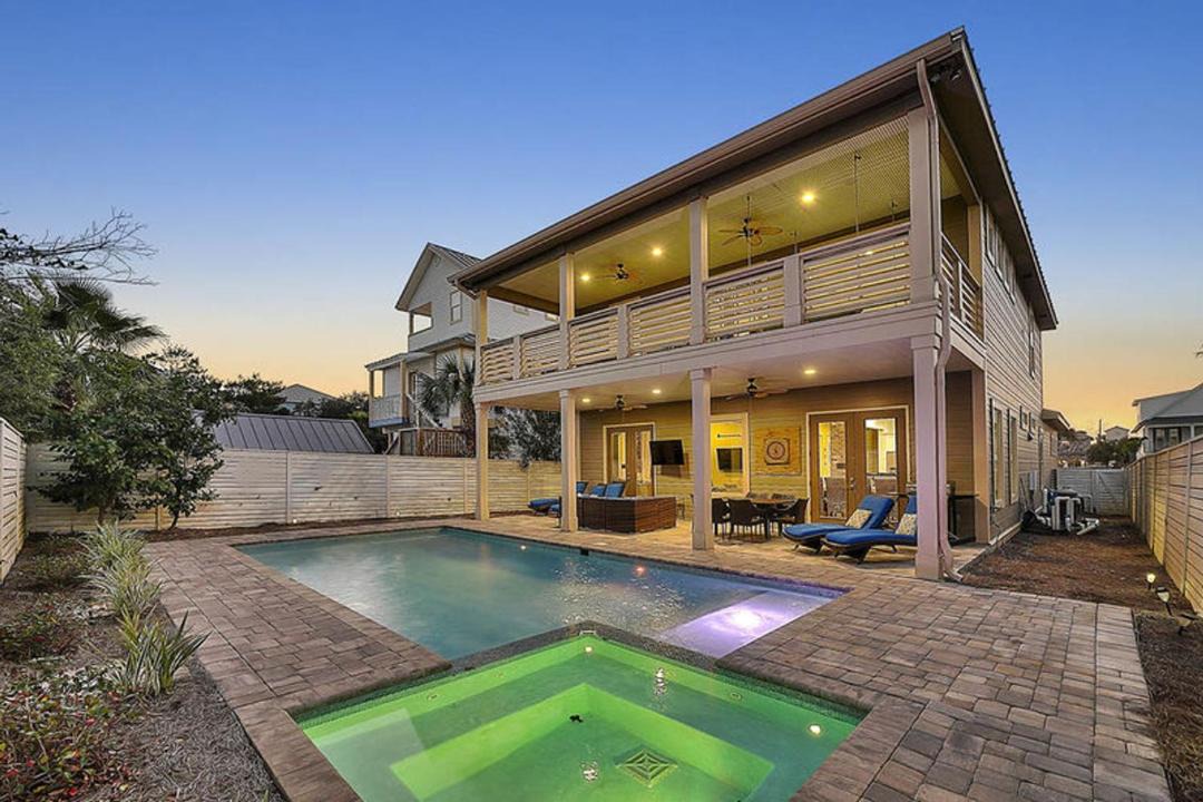 Photo of Outdoor in Crystal Beach