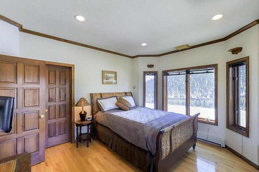 Photo of Bedroom in Keystone