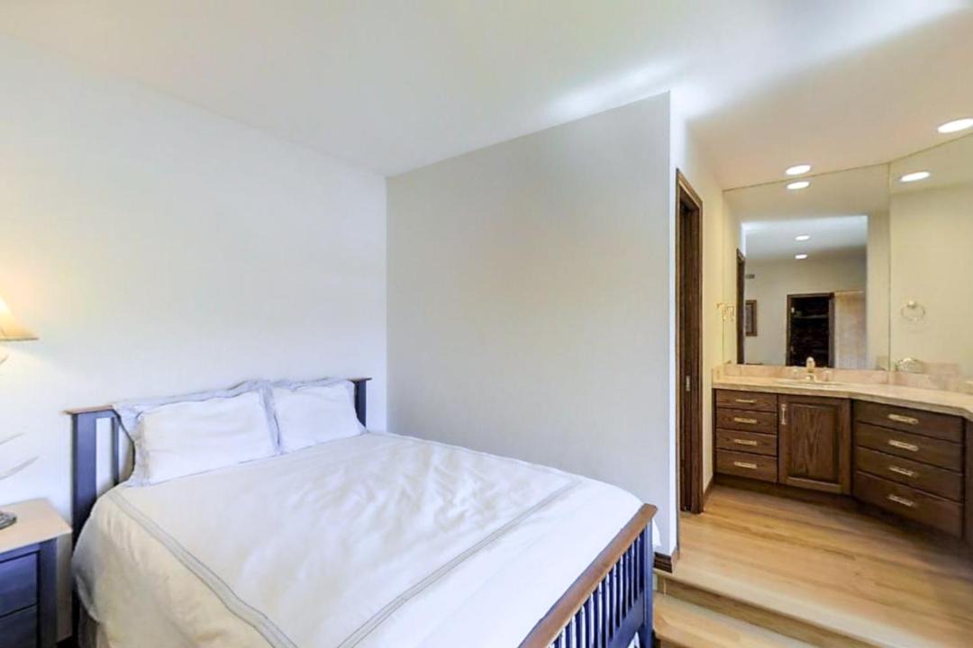 Photo of Bedroom in Keystone