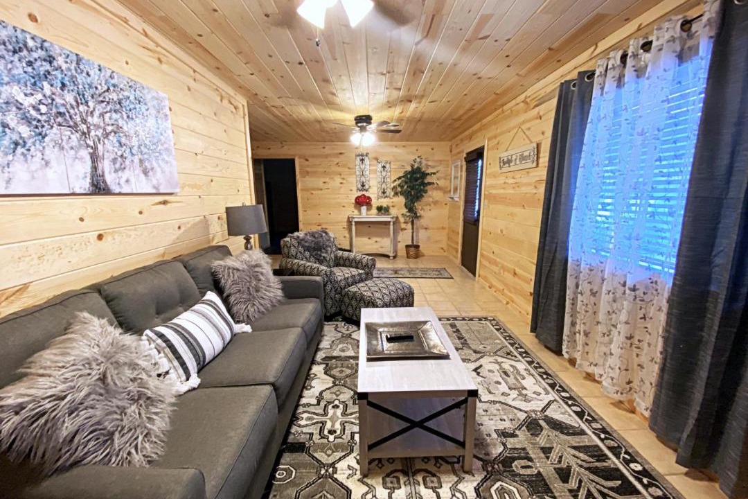 Photo of Livingroom in Pigeon Forge