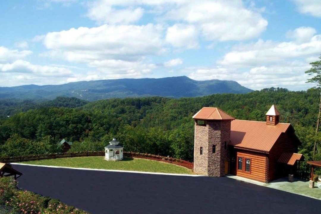 Photo of Buildings in Pigeon Forge