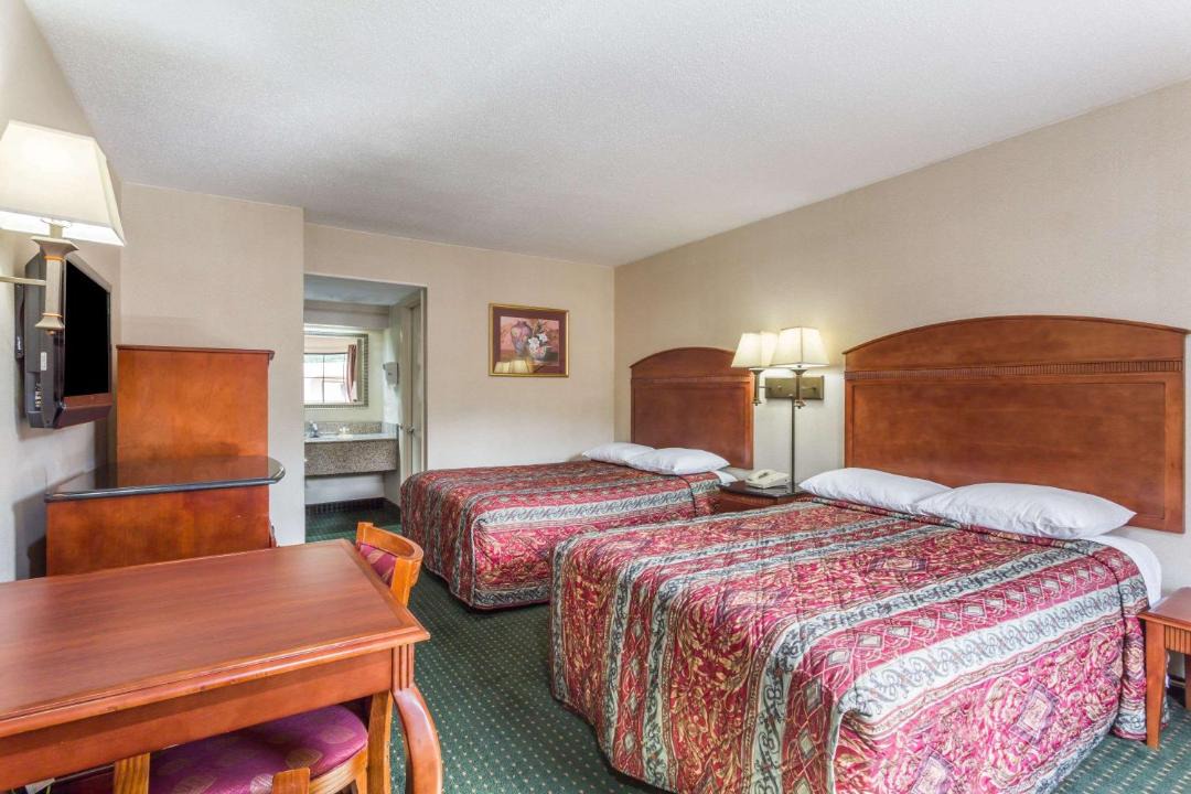 Photo of Bedroom in Camp Springs