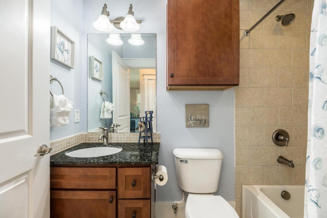 Photo of Bathroom in Red Fish Cove