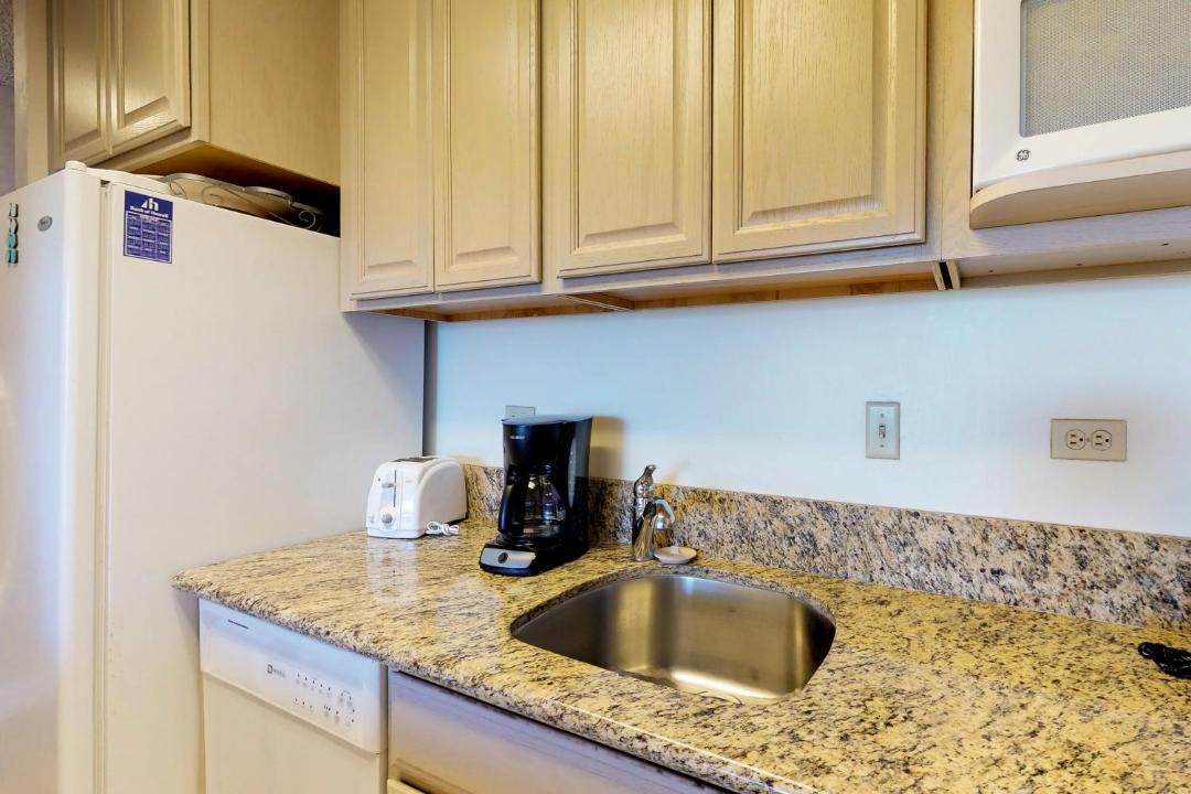 Photo of Kitchen in Kahana