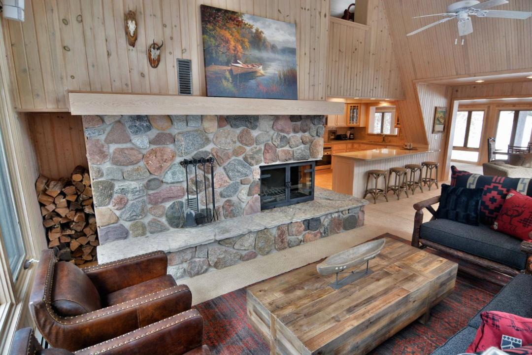 Photo of Livingroom in Cable