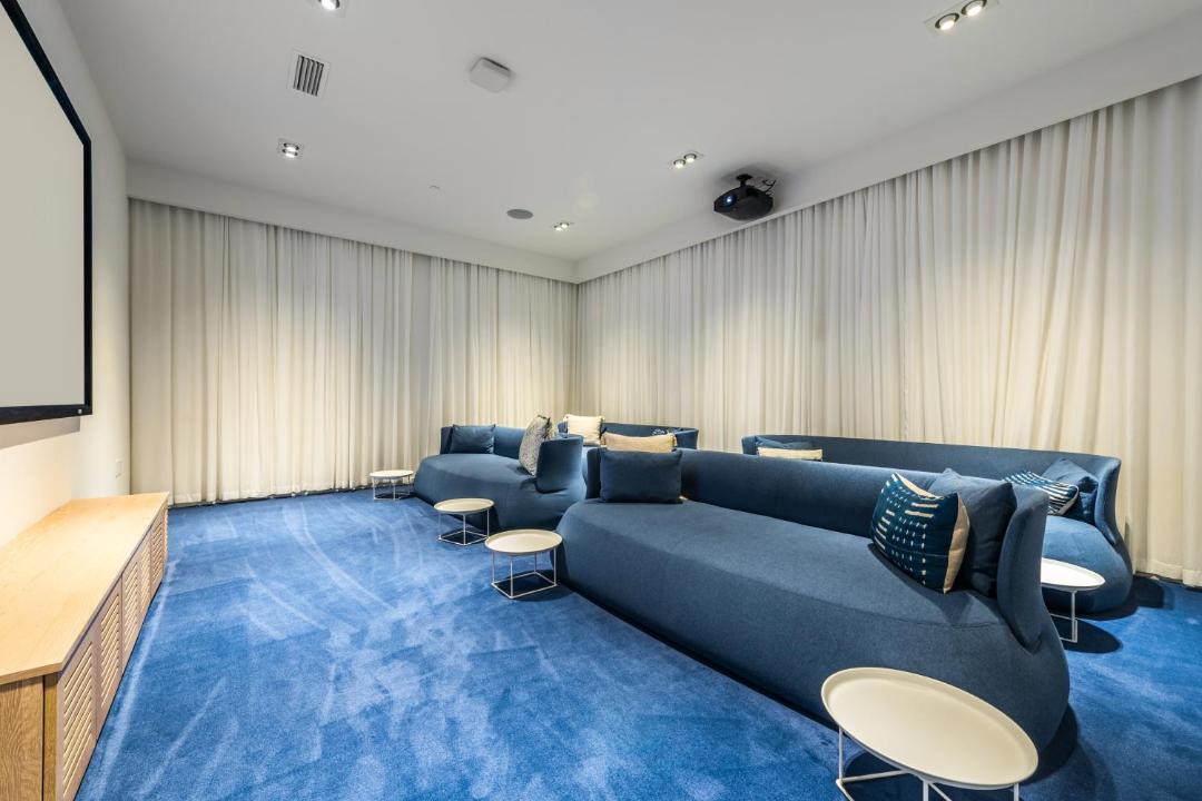 Photo of Livingroom in Central Beach