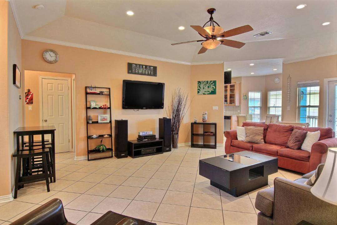 Photo of Livingroom in Port Aransas