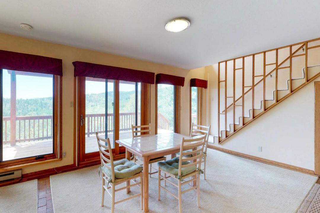 Photo of Livingroom in Angel Fire