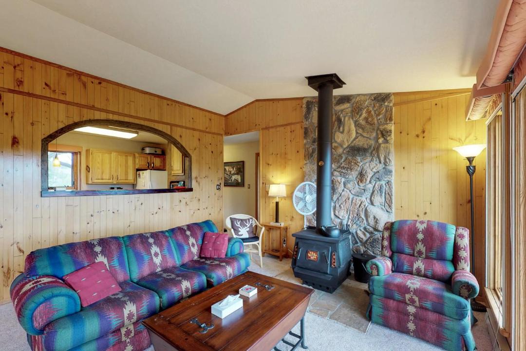 Photo of Livingroom in Angel Fire
