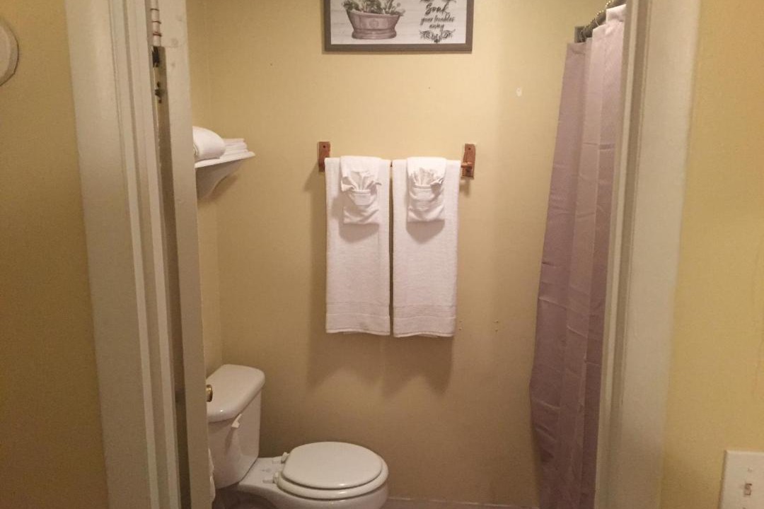 Photo of Bathroom in Summerlee