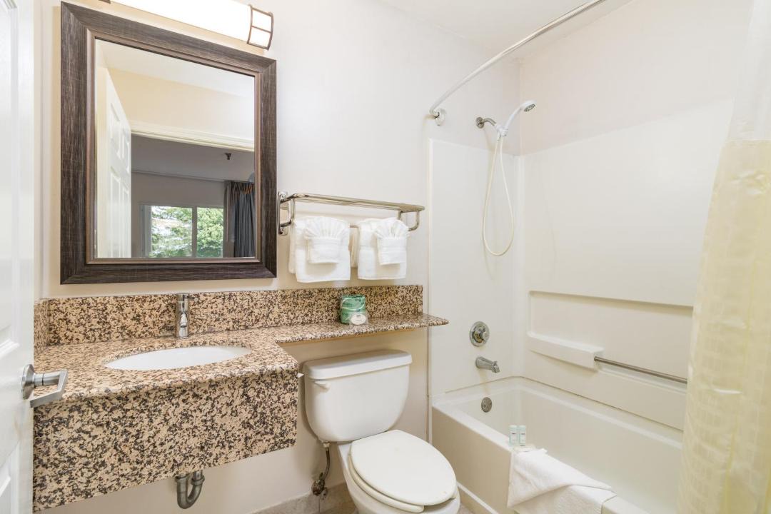 Photo of Bathroom in Ellendale