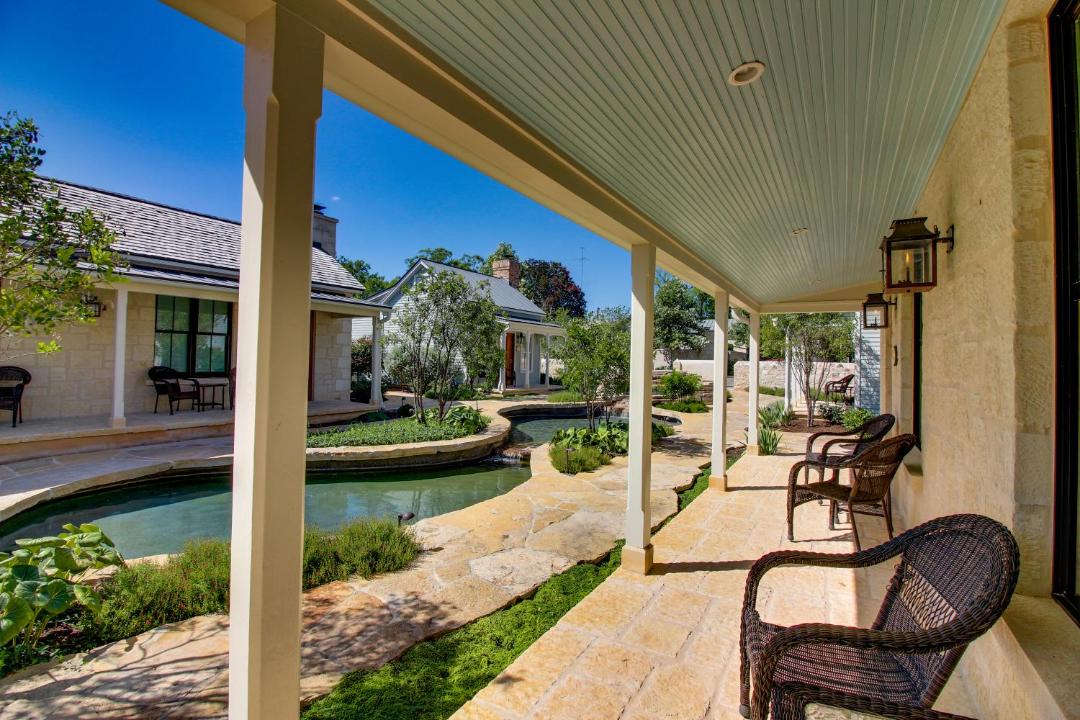 Photo of Patio Balcony in Fredericksburg