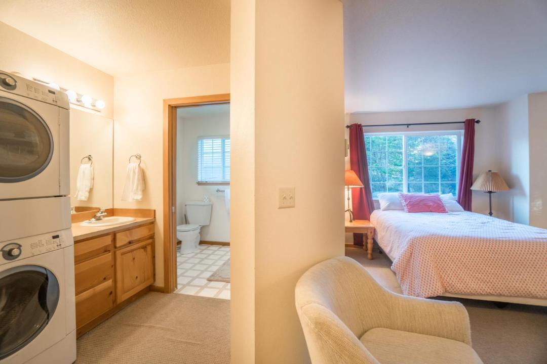 Photo of Bedroom in Tolovana Park
