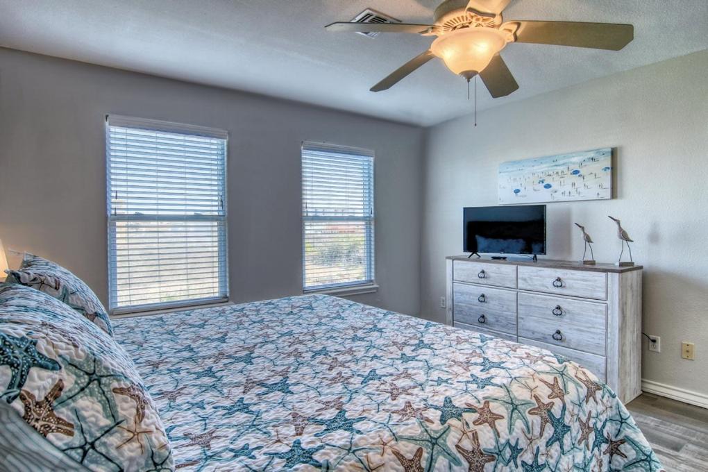 Photo of Bedroom in Port Aransas